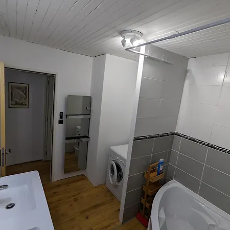 Entier Apartament La Tour-sur-Orb